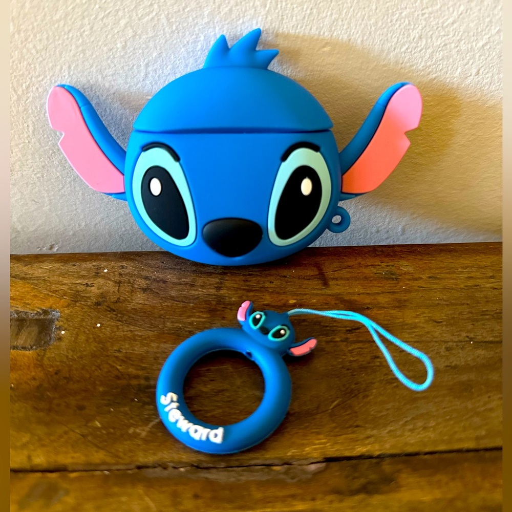 Stitch AirPods Case 1/2💙